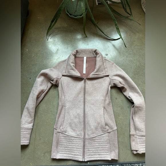 lululemon athletica Tops - Lululemon pink zip up sweatshirt size 4